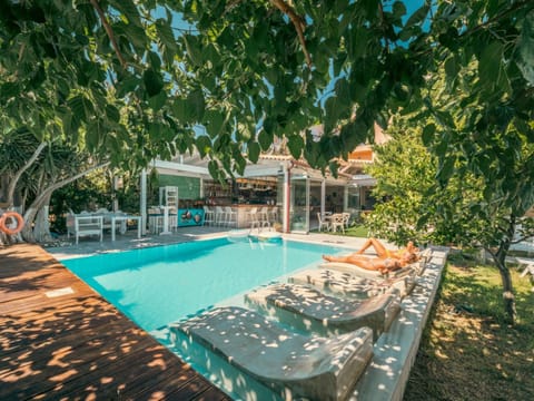 Day, Summer, Garden, Garden view, Pool view, Swimming pool, sunbed