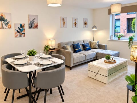 Living room, Seating area, Dining area