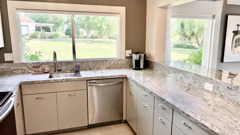 Desert Escape House in Rancho Mirage