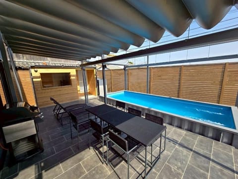 BBQ facilities, Sauna, Pool view, Swimming pool