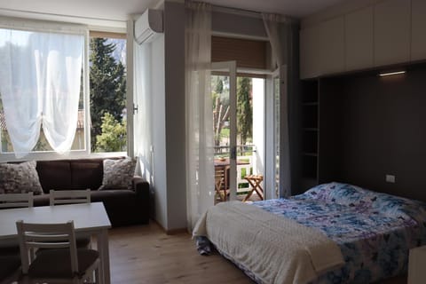 Monika Holiday 217 Lake Dream Apartment in Garda