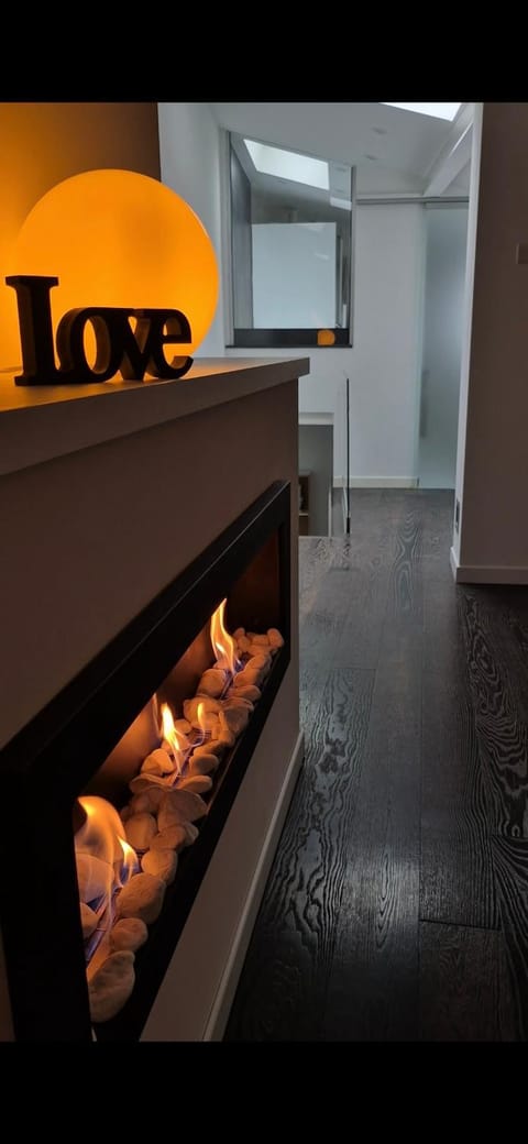 Living room, fireplace