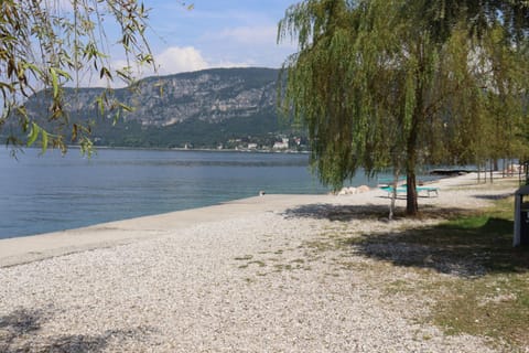 Monika Holiday 5 Lake Garden Apartment in Garda