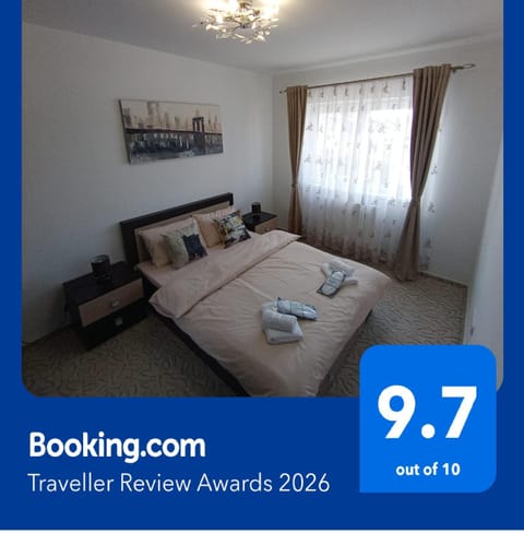 Bed, towels
