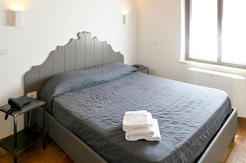 Moretti Village - SOPHIE ROOMS COUNTRY HOUSE Country House in Marche