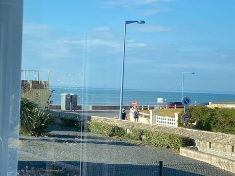 Villa Vue Mer sur Gold Beach House in Normandy