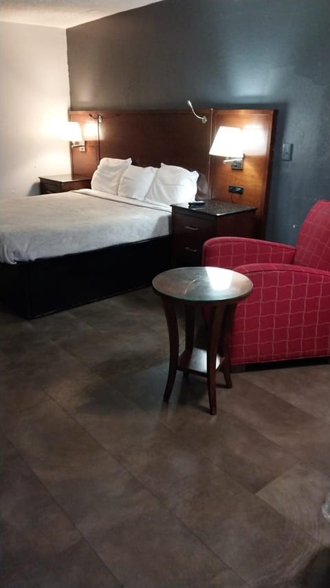 Bed, Seating area