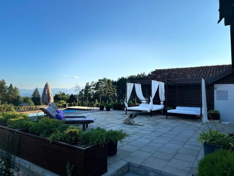Pool view, Swimming pool