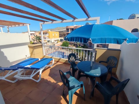 Day, View (from property/room), Balcony/Terrace, Dining area, sunbed