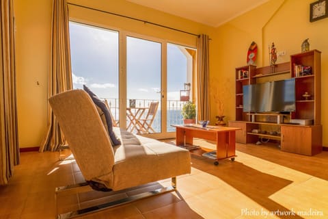 Living room, Sea view