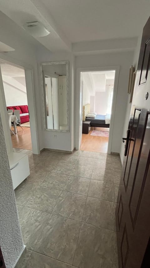 Lake 50 mt Apartment in Ohrid