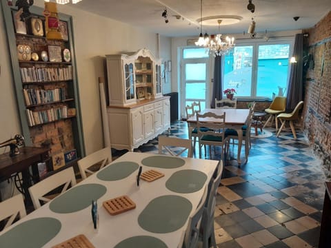 Library, Dining area