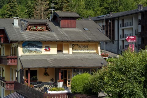 Property building, Summer