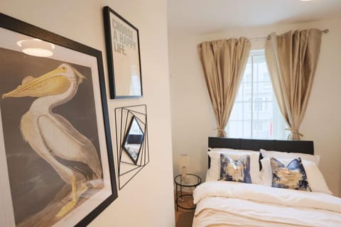 Two bedroom flat in St Michael's Hill Apartment in Bristol
