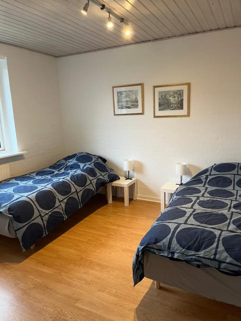 Ferielejlighed i Iller ved Ans House in Central Denmark Region