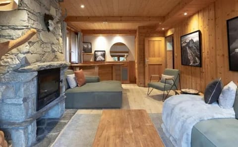 Chalet Les Arolles- Catered Chalet -Half Board Chalet in Tignes