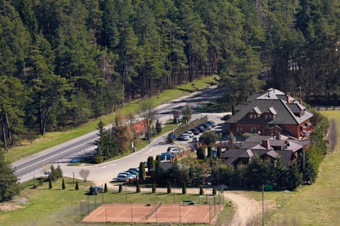 Facade/entrance, Neighbourhood, Natural landscape, Bird's eye view, Area and facilities