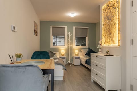 Dining area, Bedroom