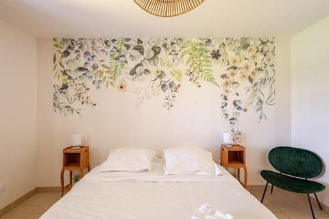 Gîte des Chaumottes, meublé avec terrasse Apartment in Autun