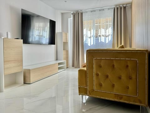 Communal lounge/ TV room, Seating area