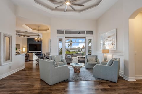 The Play & Stay Villa House in Cape Coral