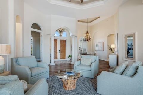 The Play & Stay Villa House in Cape Coral