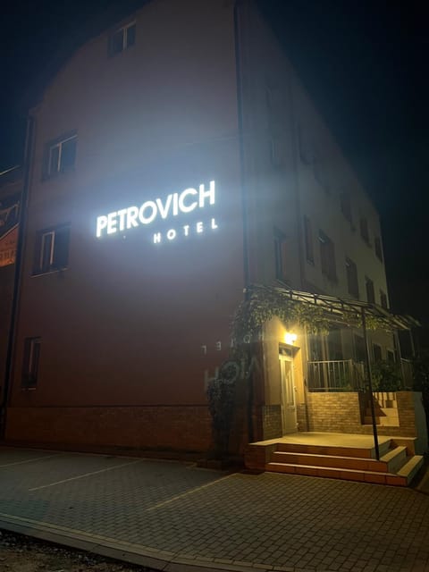 Property building, Night