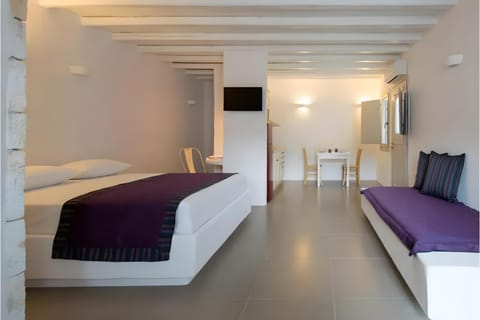 Property building, Living room, Bedroom