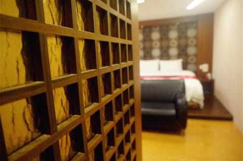 Bed, Decorative detail