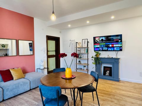 Maison Mansart Apartment in Pisa