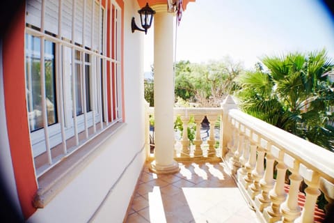 VILLA LUJOSA PLAYA DE GANDIA Calipso Villa in Gandia