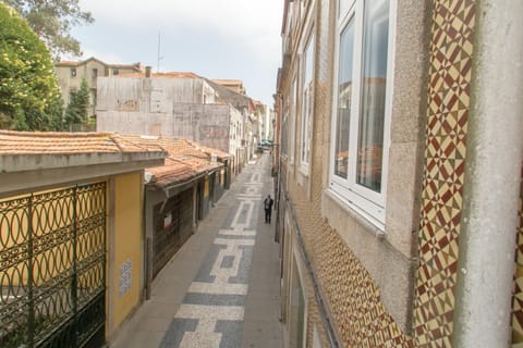 Neighbourhood, Street view