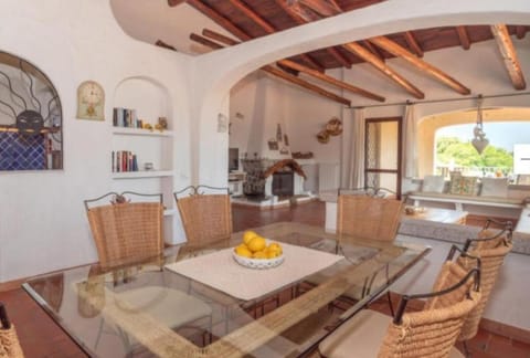 Villa Paradiso con Piscina - Santa Teresa Gallura Villa in Sardinia