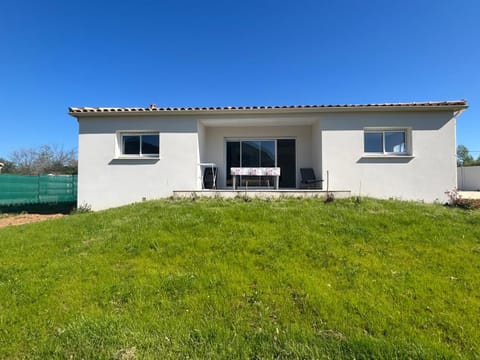 Villa daudet Villa in Vallon-Pont-d'Arc