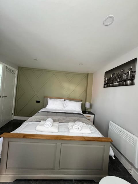 Stylish Studio Near Birmingham Apartment in Birmingham