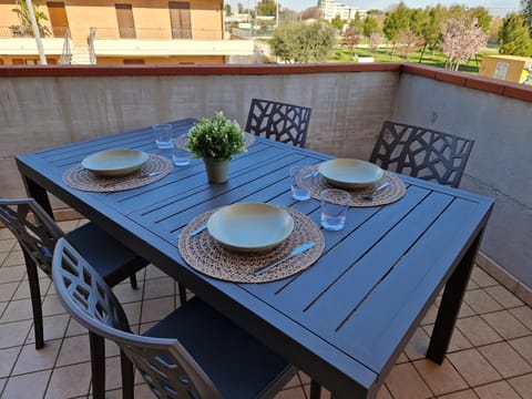 Summer, Balcony/Terrace