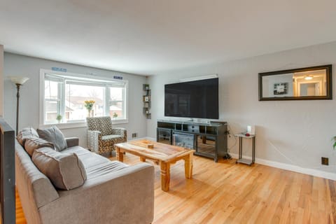 12 Mi to Dtwn Denver Home with Fenced Backyard! House in Northglenn