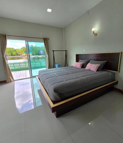 Aonang Riverside Home House in Krabi Changwat