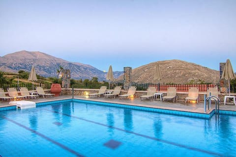 Mountain view, Swimming pool