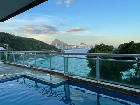 Pool view, Sea view, Swimming pool