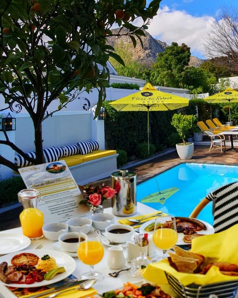 Food and drinks, Food, Mountain view, Pool view, Swimming pool, Breakfast, English/Irish breakfast, American breakfast, sunbed