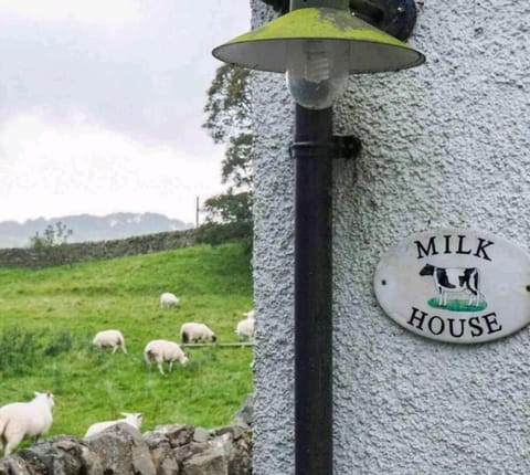 Barcloy Milk House House in England