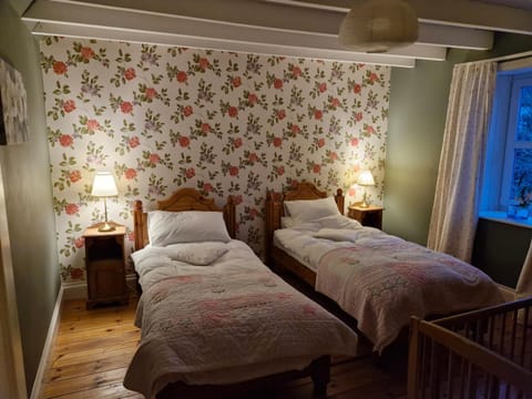 Barcloy Milk House House in England