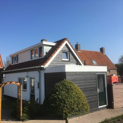 Pinkeltje House in Domburg