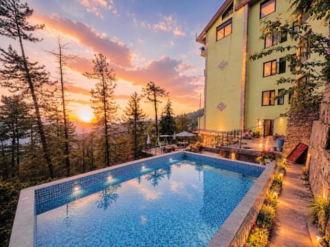 Pool view, Swimming pool