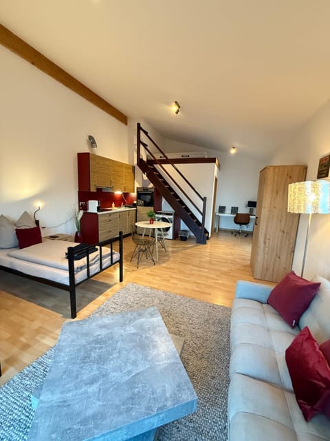 Bed, Photo of the whole room, Seating area, Bedroom