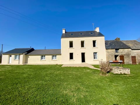 Property building, Garden, Garden view