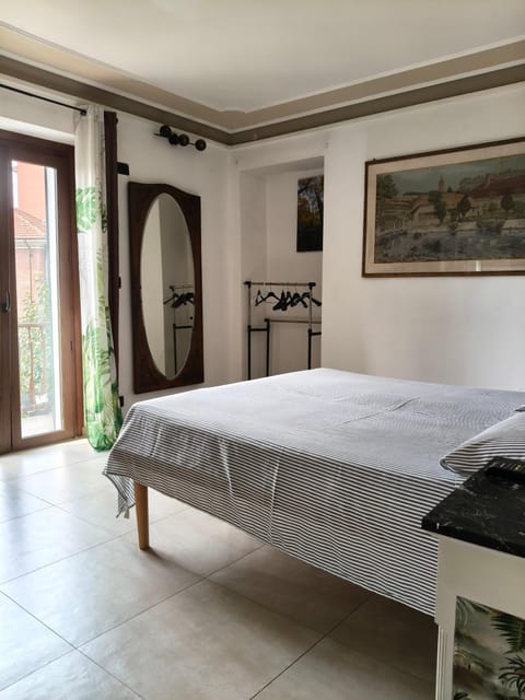 Garden House Apartment in Turin