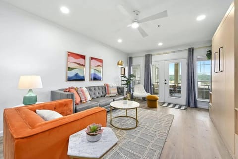 Island Breeze House in Lago Vista