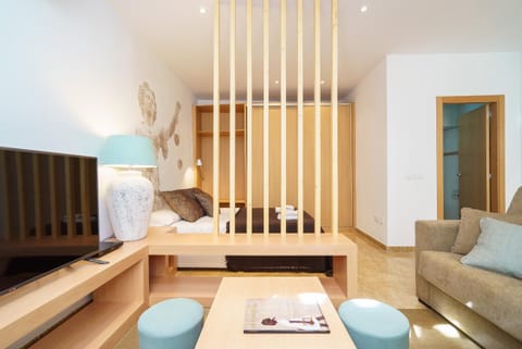 Living room, Dining area, Bedroom